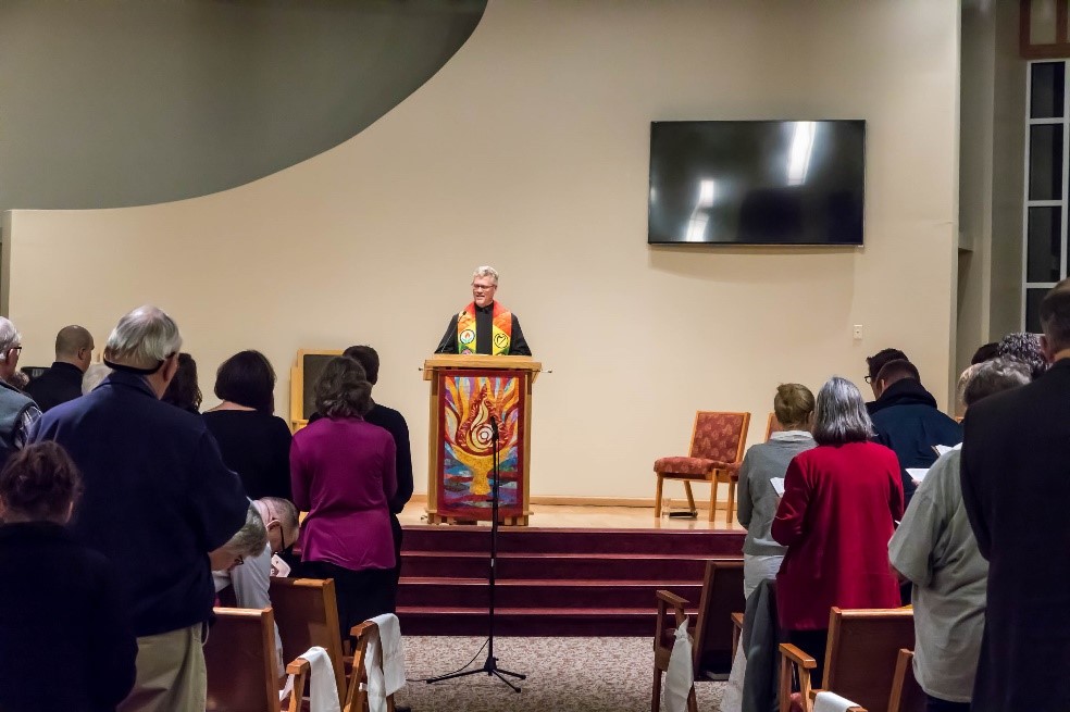 Leading worship at the Fox Valley Unitarian Universalist Fellowship, Appleton, WI