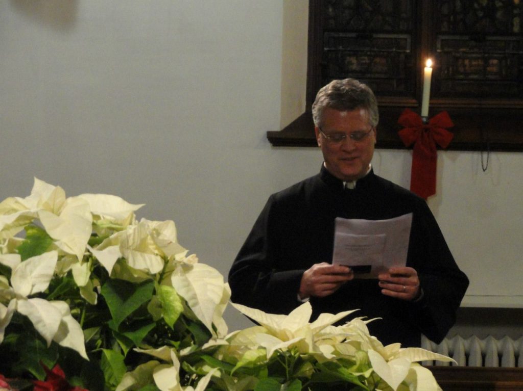 Helping with Christmas Eve Service – First Universalist Unitarian Church, Wausau, WI